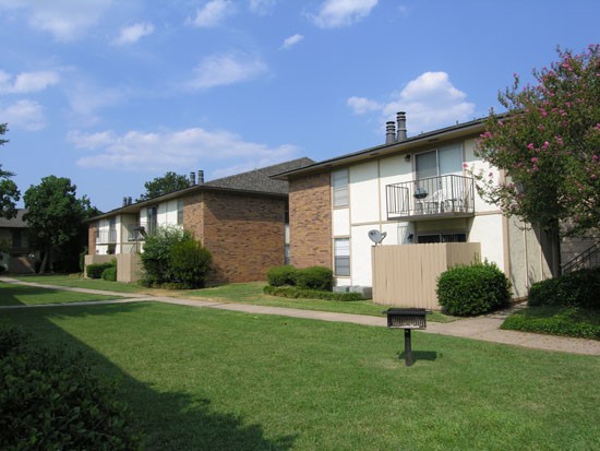 Green Acres Village Apartments